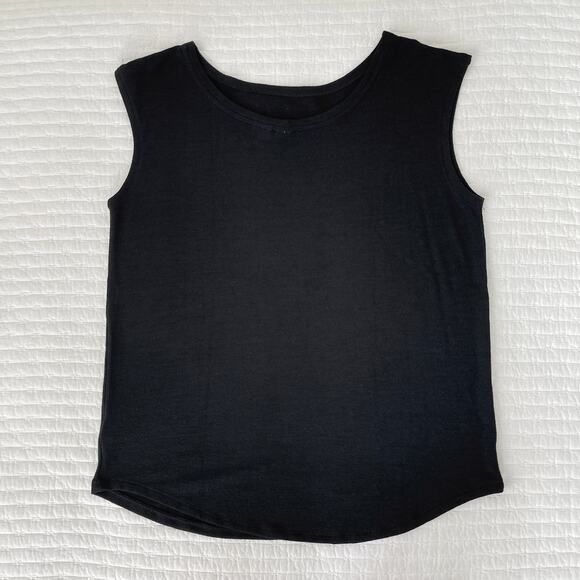 New Bundle of 2 Gap Women's Knit Short Sleeve Tops in Black and Gray Size M - Picture 8 of 9